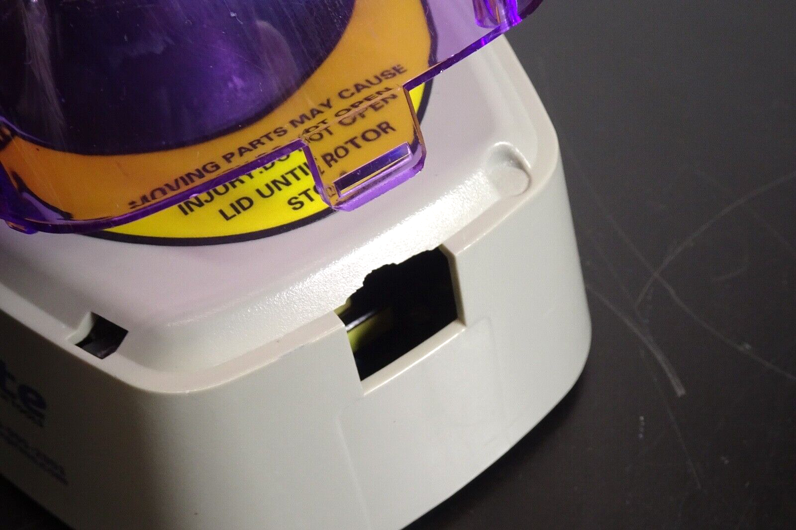BIOEXPRESS GENEMATE MINI CENTRIFUGE C 1301 PC 115V 50/60HZ 130MA2