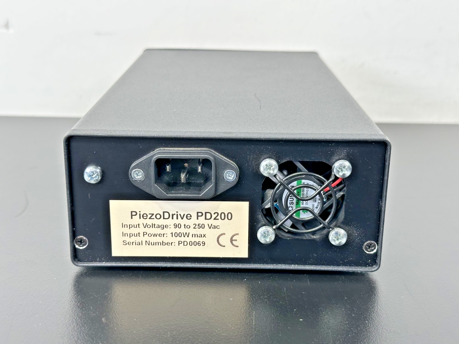 PD200 60W High Voltage Piezo Actuator Amplifier Powers On Working3