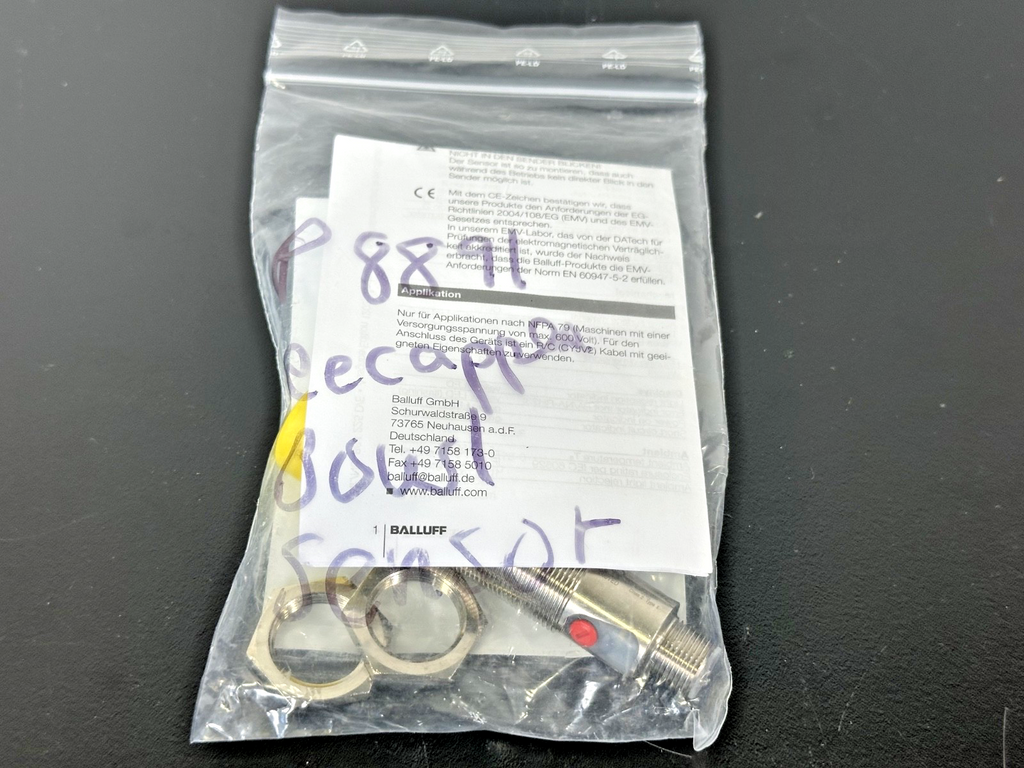 Balluff BOS 18M PA RH22 S4 BOS014W Photoelectric Sensor 251443 New1