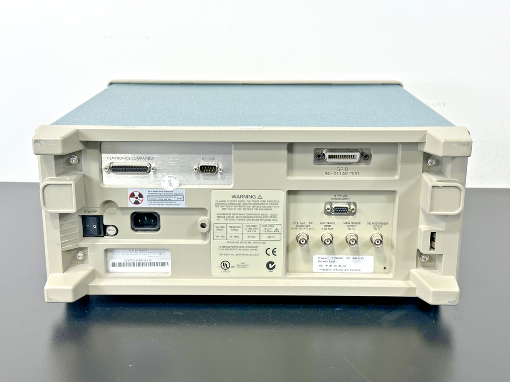 Tektronix TDS784D 1GHz 4GS/s 4 Channel DPO Oscilloscope Powers On working3