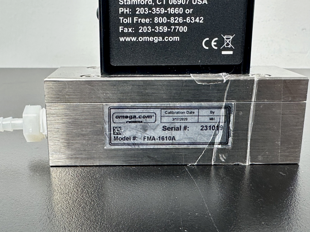 Omega FMA 1610A Digital Mass Flow Meter Controller3