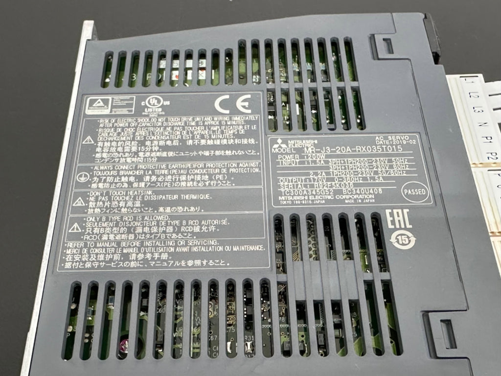 Mitsubishi Electric MR J3 20A RX035T015 AC Servo Drive 200W MR J3 Amplifier1