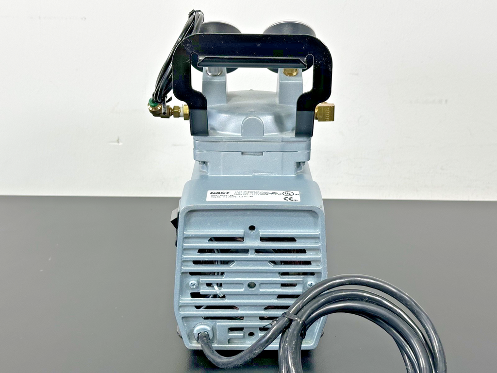 GAST DOA P704 AA Oil Less Compressor Vacuum Pump 115V with Dual Gauges Working1