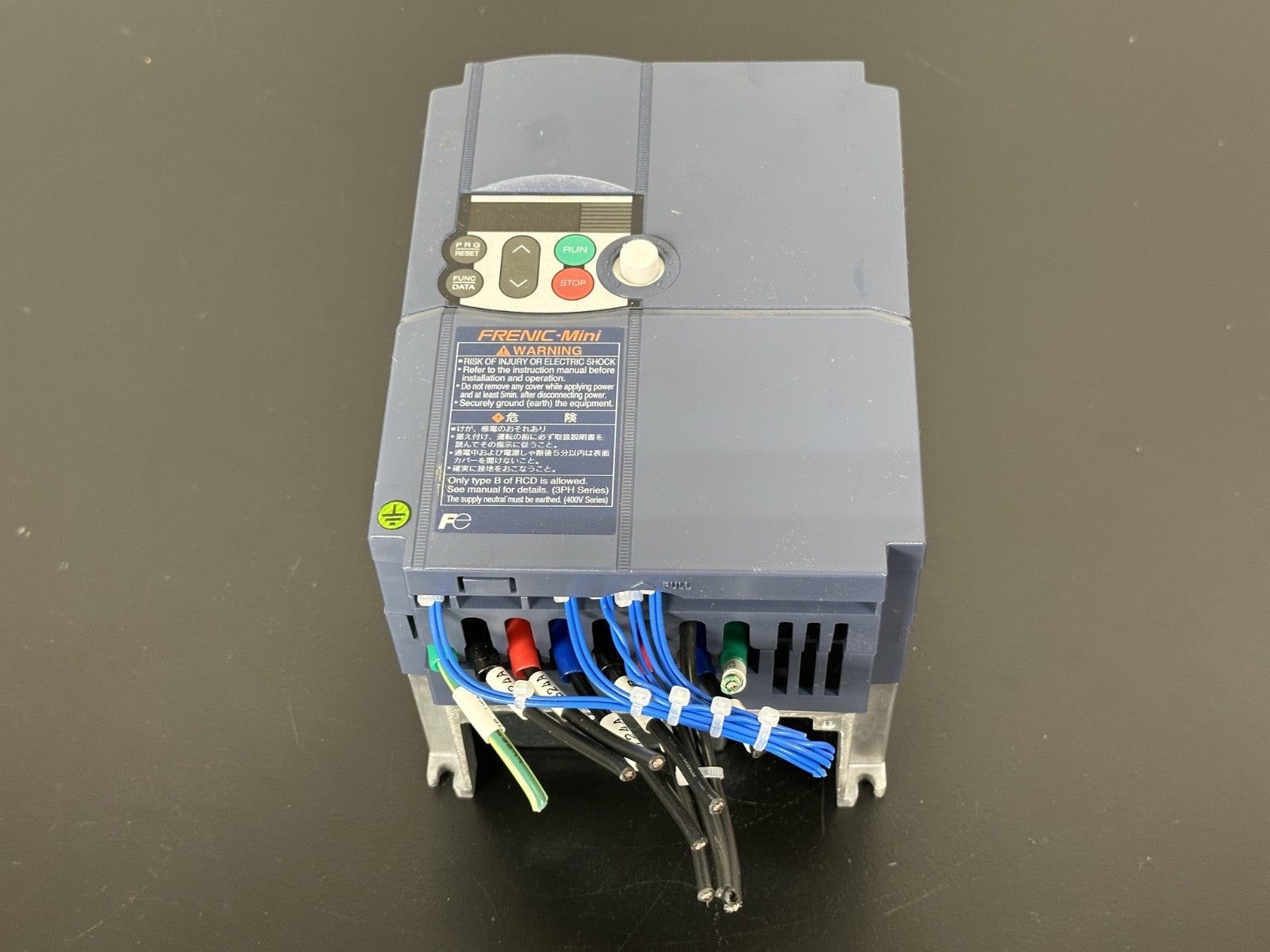 FUJI ELECTRIC FRN3.7C1S 2J DRIVE0
