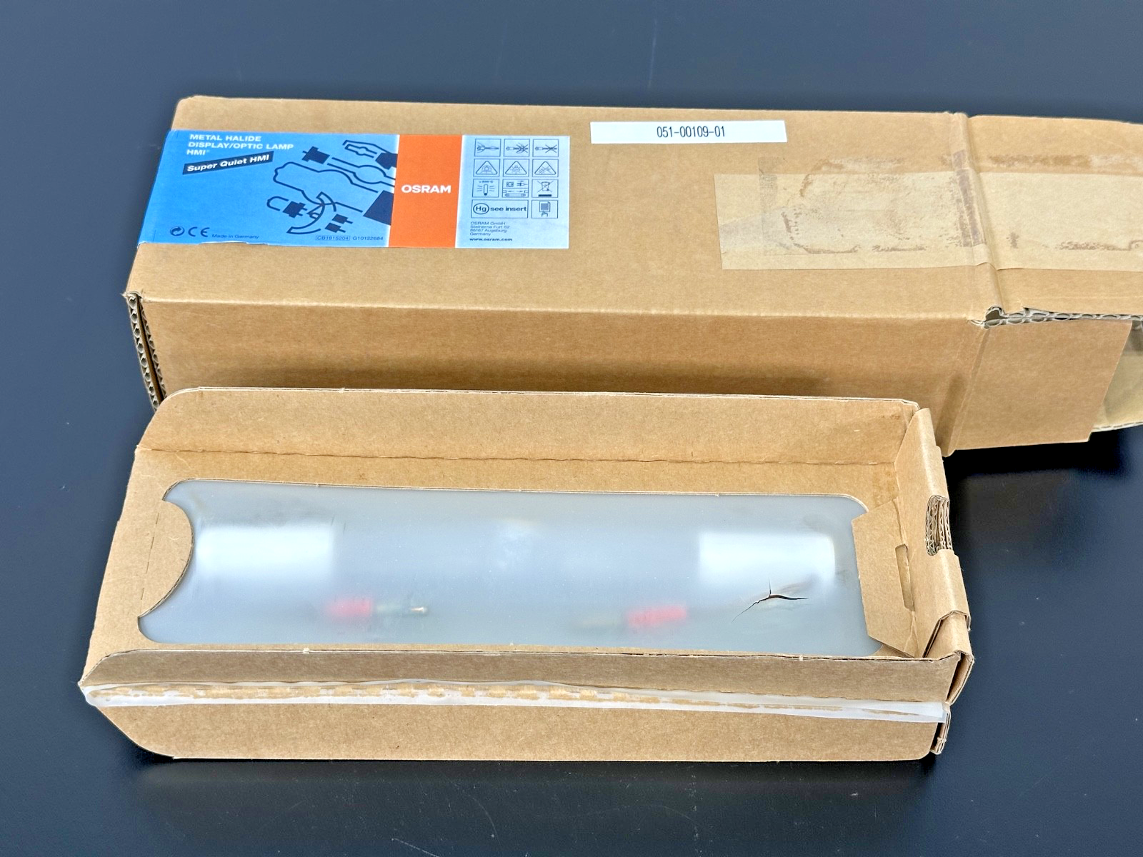 OSRAM HMI 1200W/GS Metal Halide Display Optic Lamp 3288980004 New Open Box0