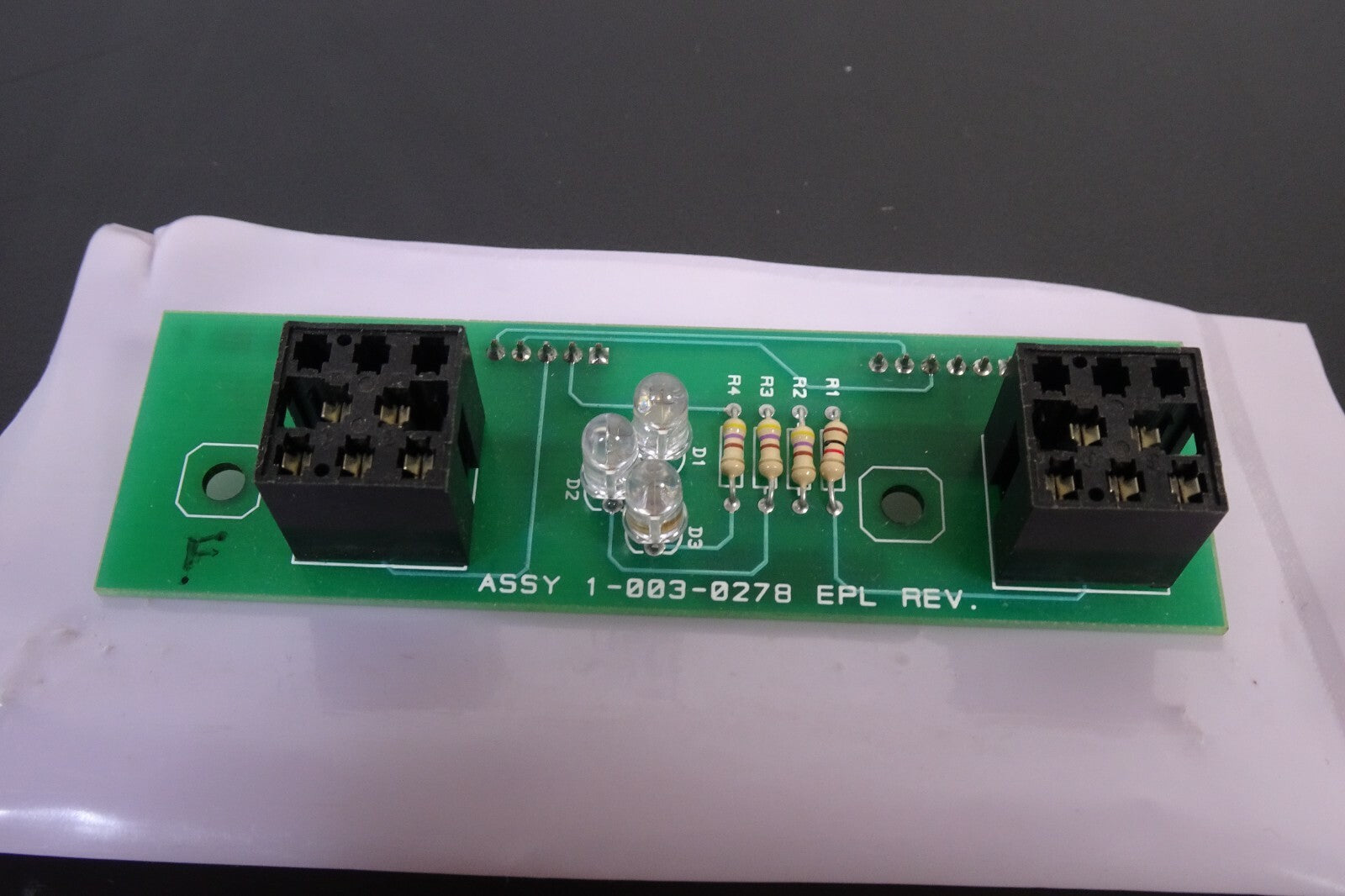 Lorad MIV Mammograpy X Ray Switch Right Board 1 003 02781