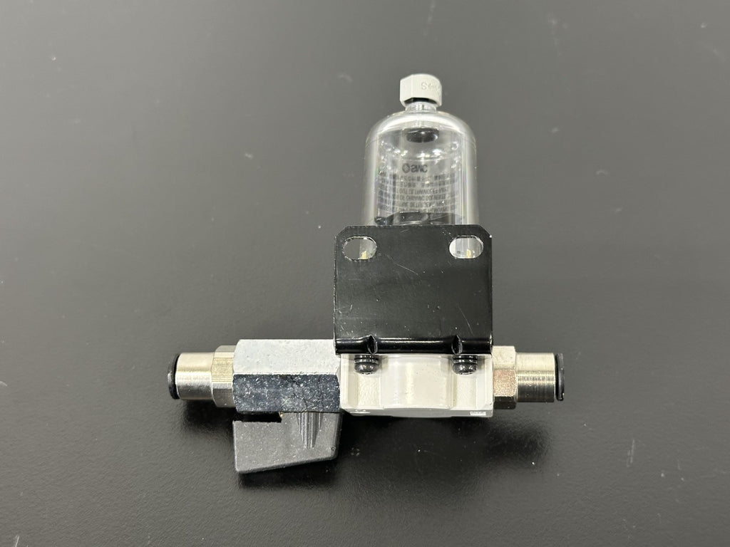 SMC AF20 F02 A Pneumatic Air Filter w/ Shutoff Valve1
