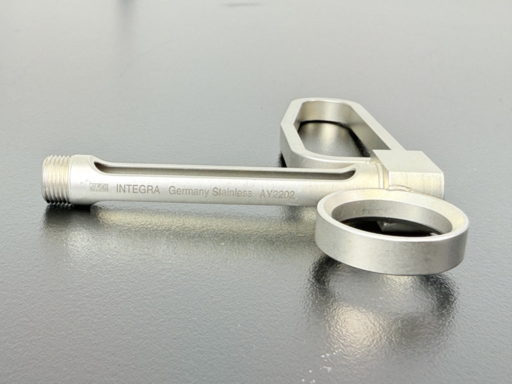 Integra Germany Stainless AY2202 Surgical Retractor Handle1