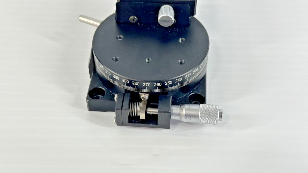 OptoSigma Manual XY Linear & 360° Rotation Stage Micrometer Assembly4