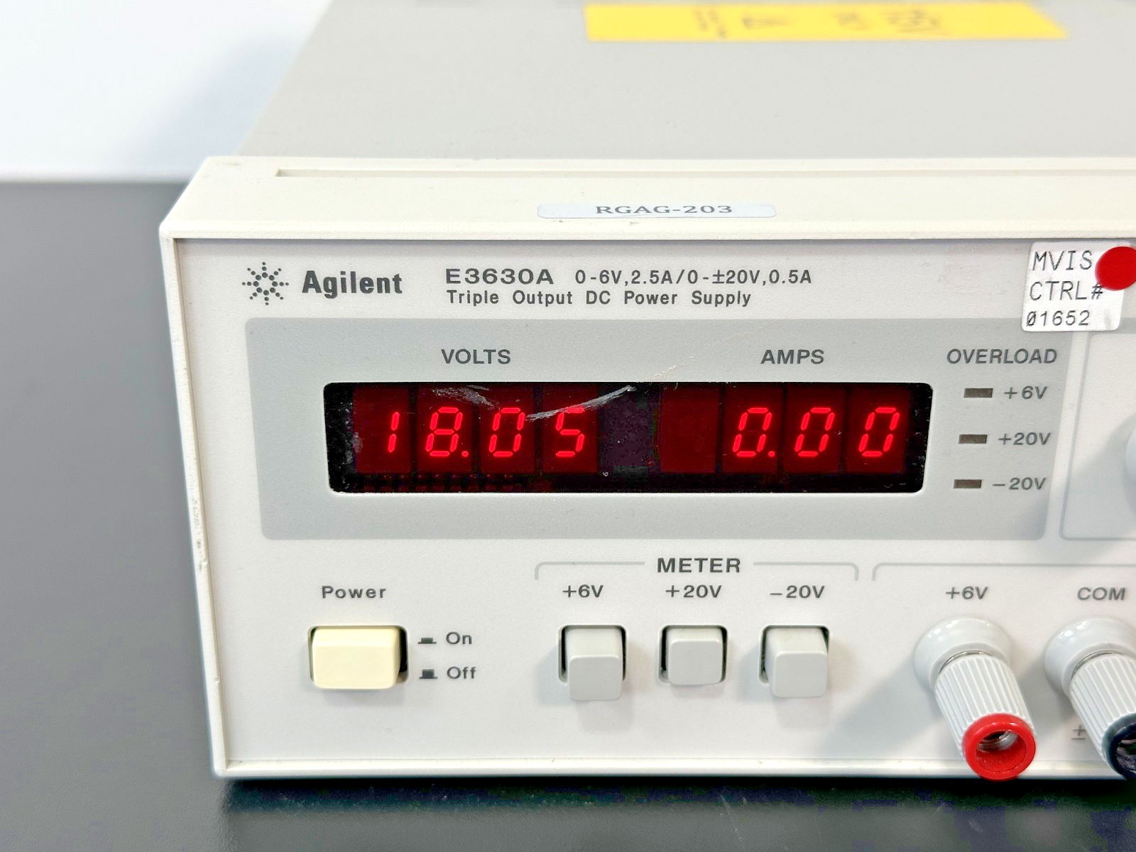 Agilent E3630A Triple Output DC Power Supply 6V ±20V1