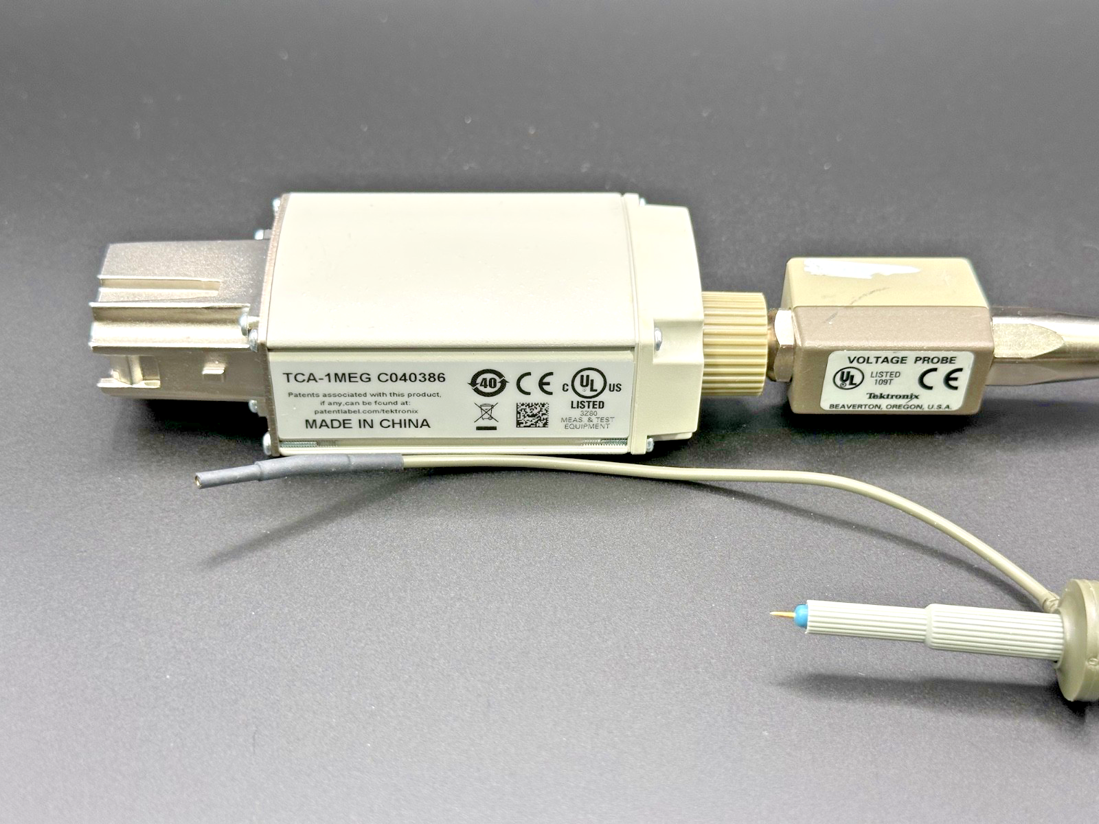 Tektronix TCA 1MEG 500MHz Buffer Amplifier w/ P6139A 10X Probe1