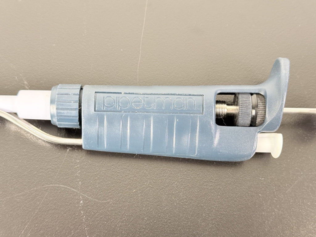 Gilson Pipetman P200 20–200µL Adjustable Pipette – For Parts2
