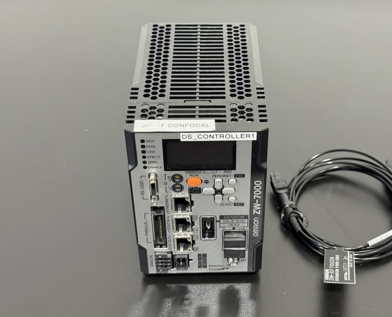 OMRON ZW 7000T  Fiber Optic displacement Sensor0