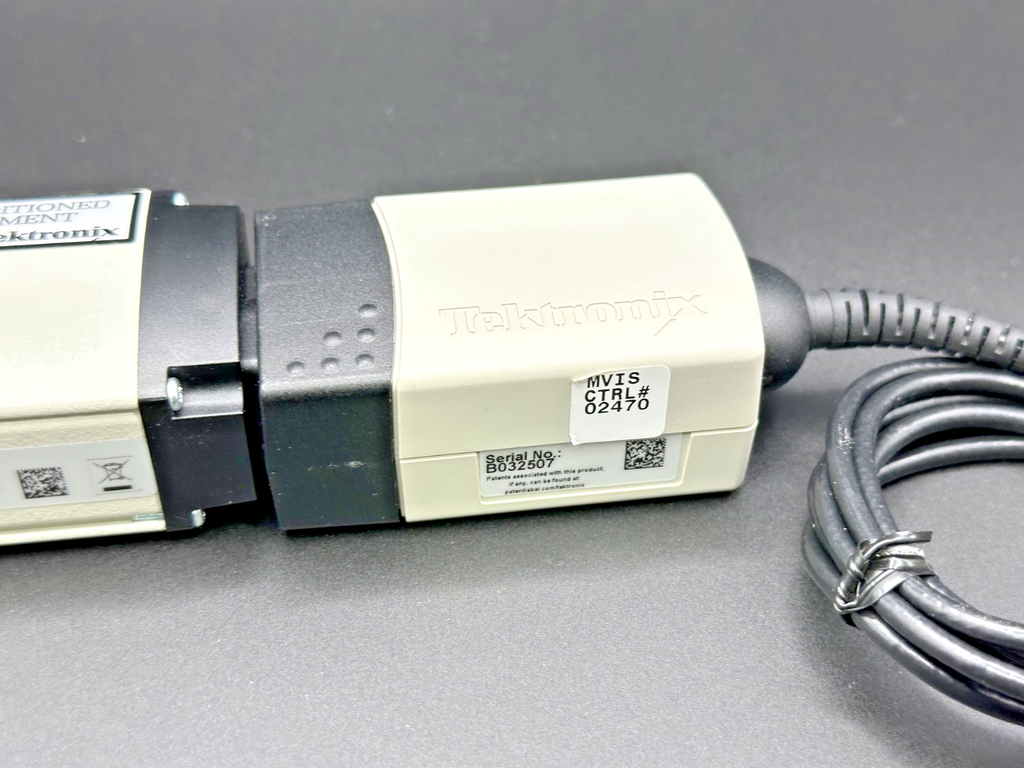 Tektronix TDP1500 1.5GHz Differential Probe w/ TCA VPI50 Adapter4