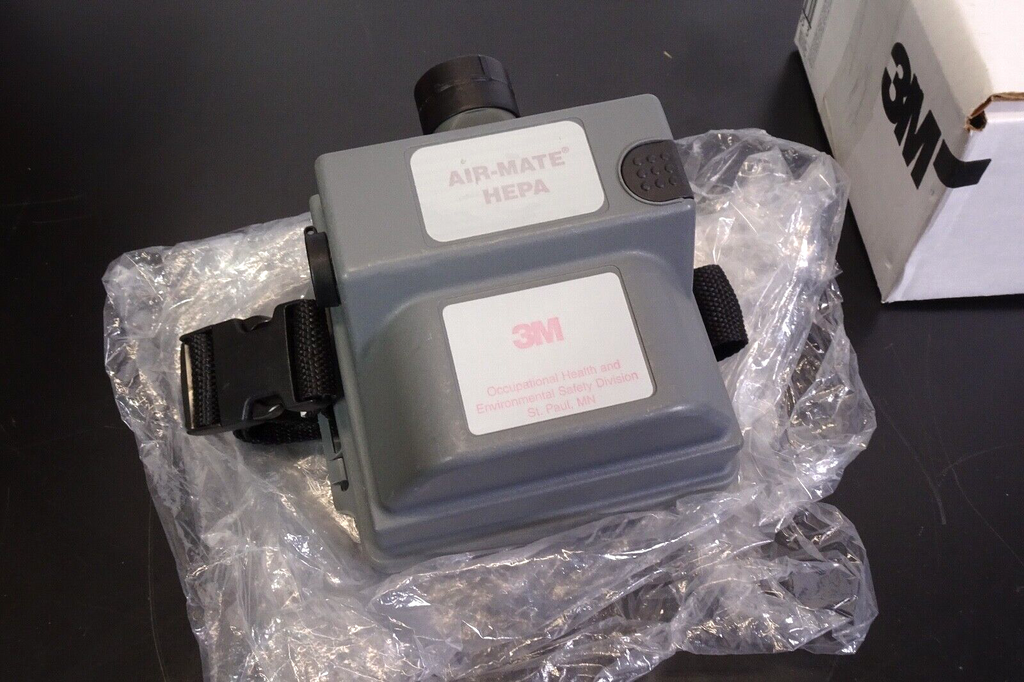 3M AMH 1U | 3M 520 03 63 AIR MATE HEPA Air Filter Unit w/ Battery & Hose1