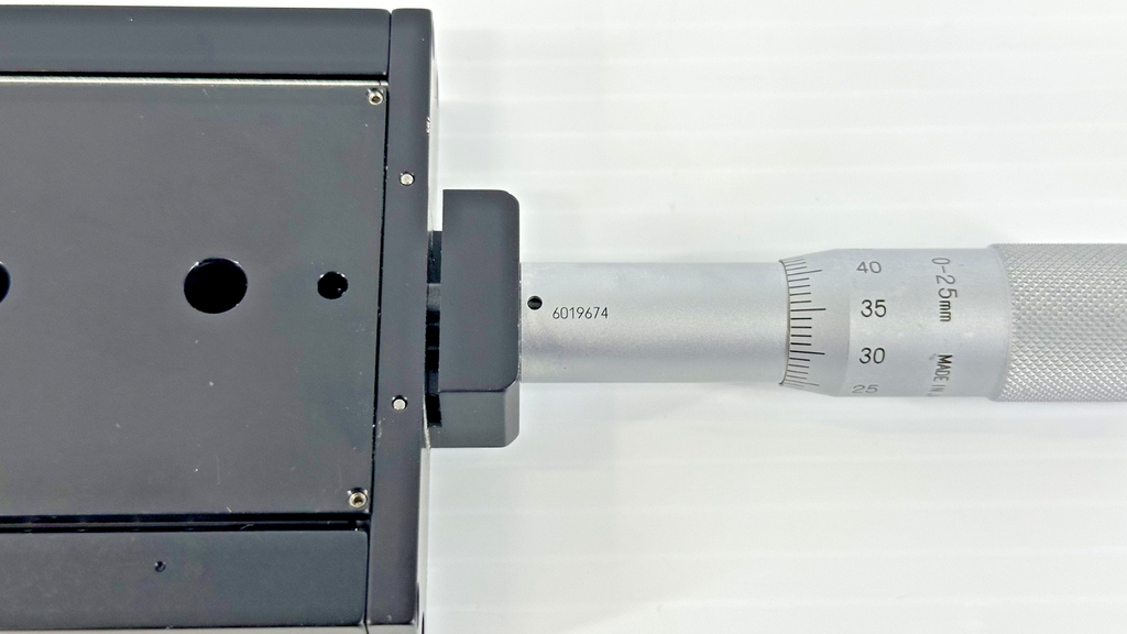Thorlabs 25mm Manual Linear Translation Stage w/ Mitutoyo Micrometer4