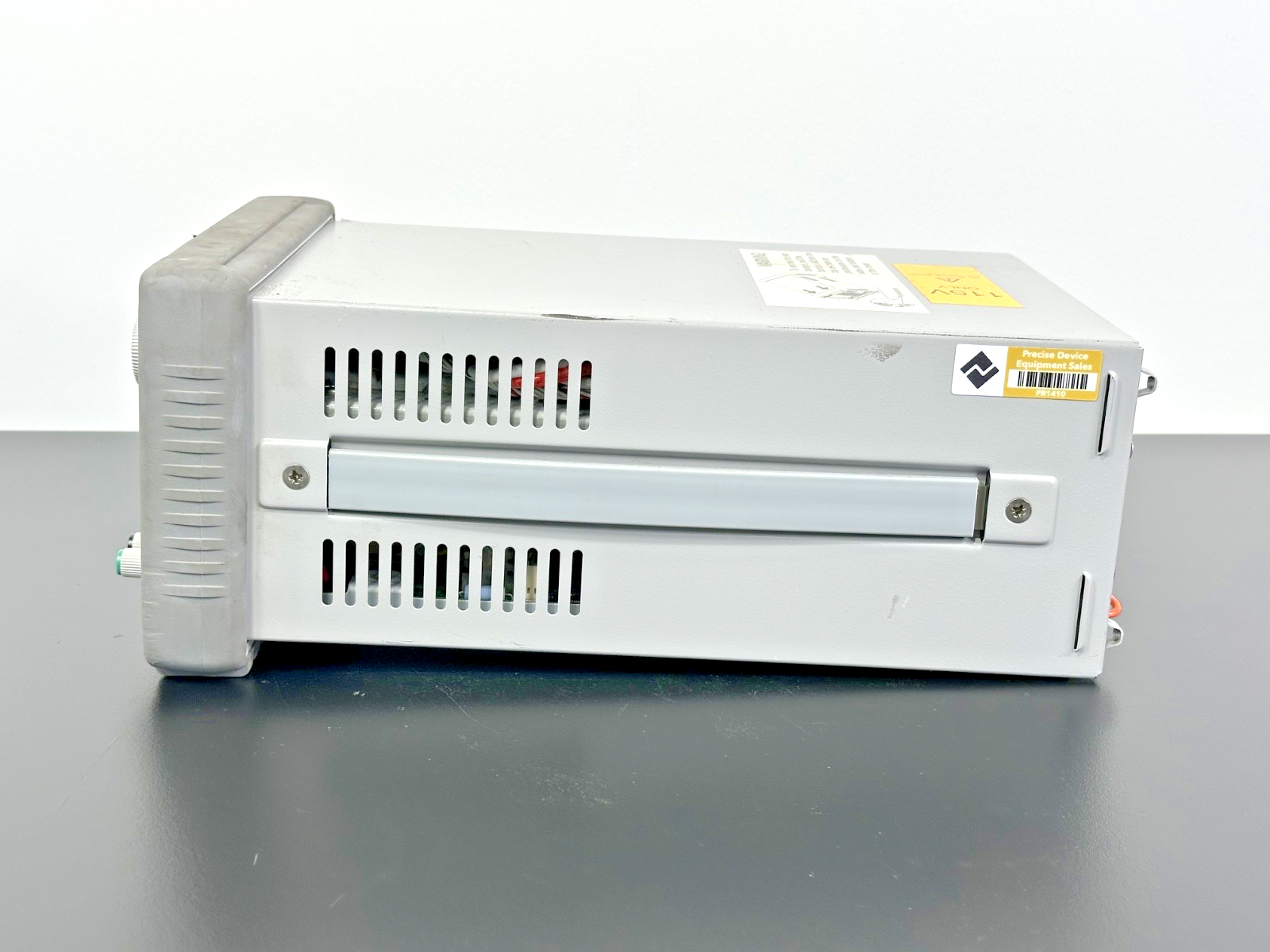 Agilent E3633A OEM DC Power Supply 8V 20A / 20V 10A Bench Power Supply2