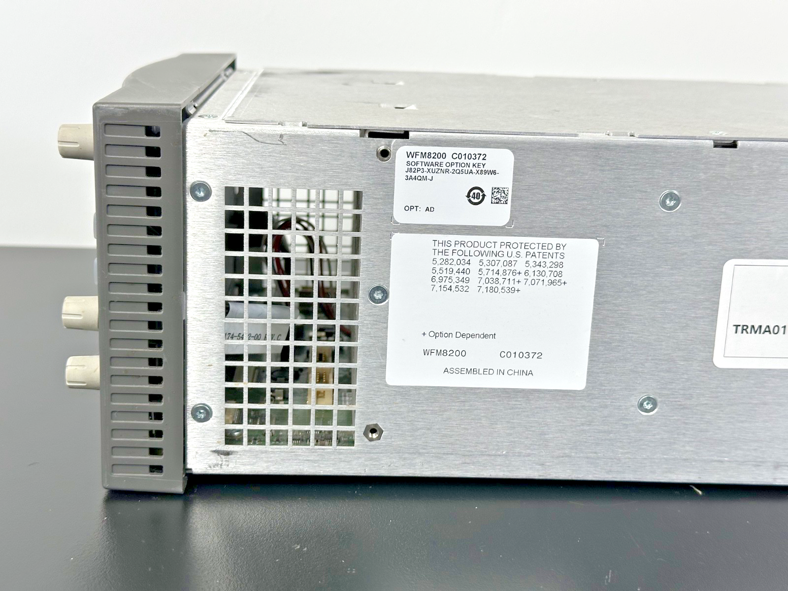 Tektronix WFM 8200 Waveform Monitor SDI Video Audio Analyzer WFM82003