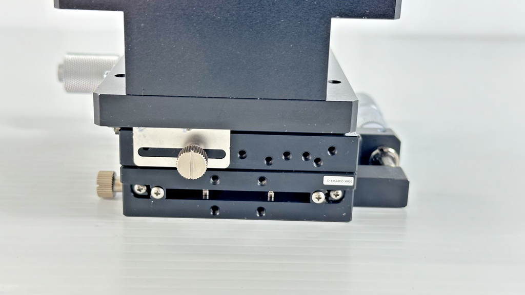 Manual Multi Axis Precision Translation Stage w/ Micrometers5