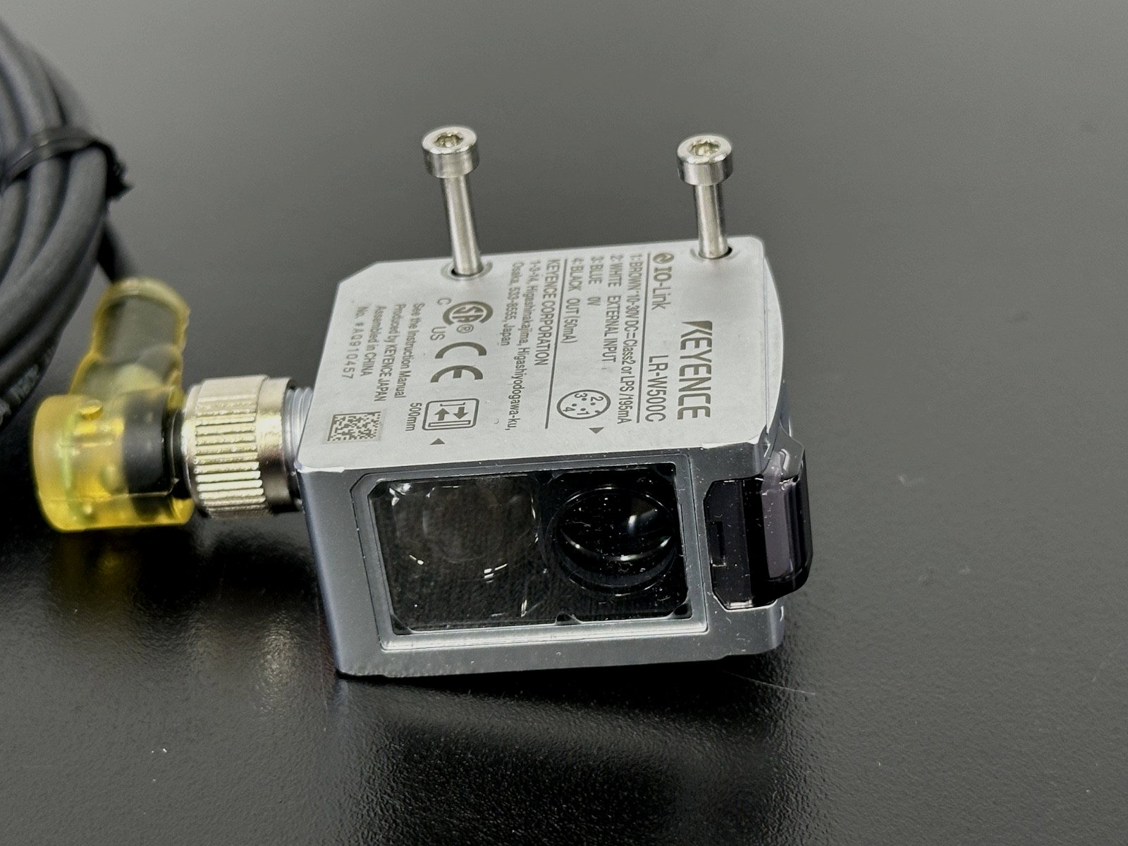 Keyence LR W500C IO Link Laser Sensor w/ Cable & Connector2