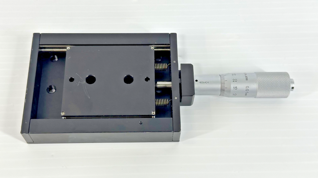 Thorlabs 25mm Manual Linear Translation Stage w/ Mitutoyo Micrometer1