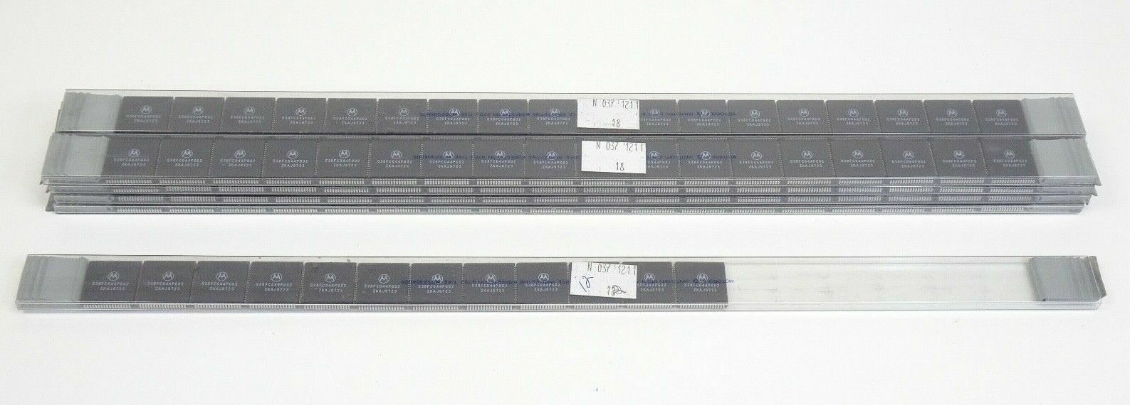 156x] Motorola S38FC044PG02 IC MicroChip Lot0