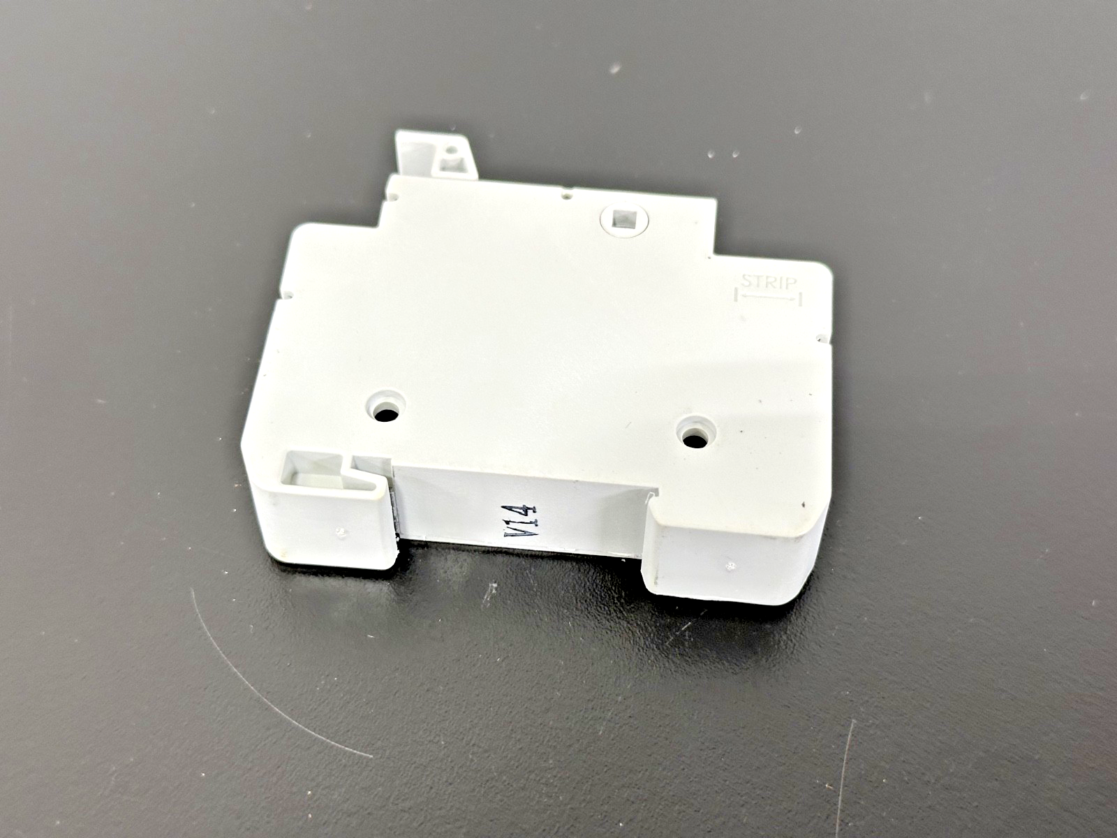 Cooper Bussmann CHCC Series Class CC DIN Rail Fuse Holder 600V1