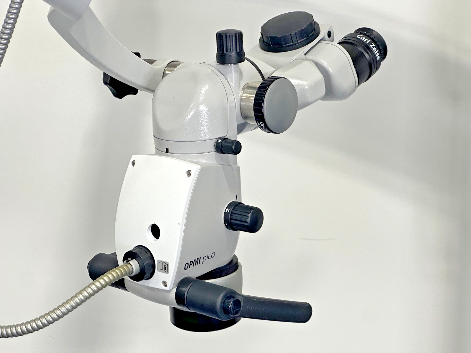Carl Zeiss OPMI Pico S100 Dental Microscope Floor Stand Tested Working5