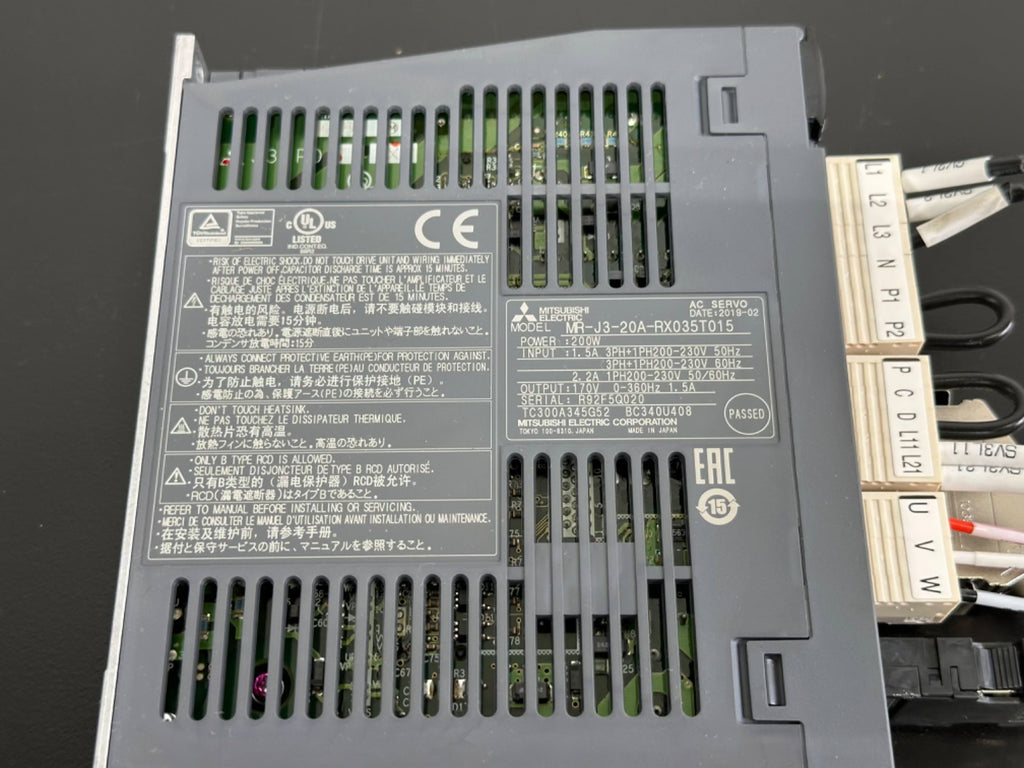 Mitsubishi Electric MR J3 20A RX035T015 AC Servo Drive 200W MR J3 Amplifier1