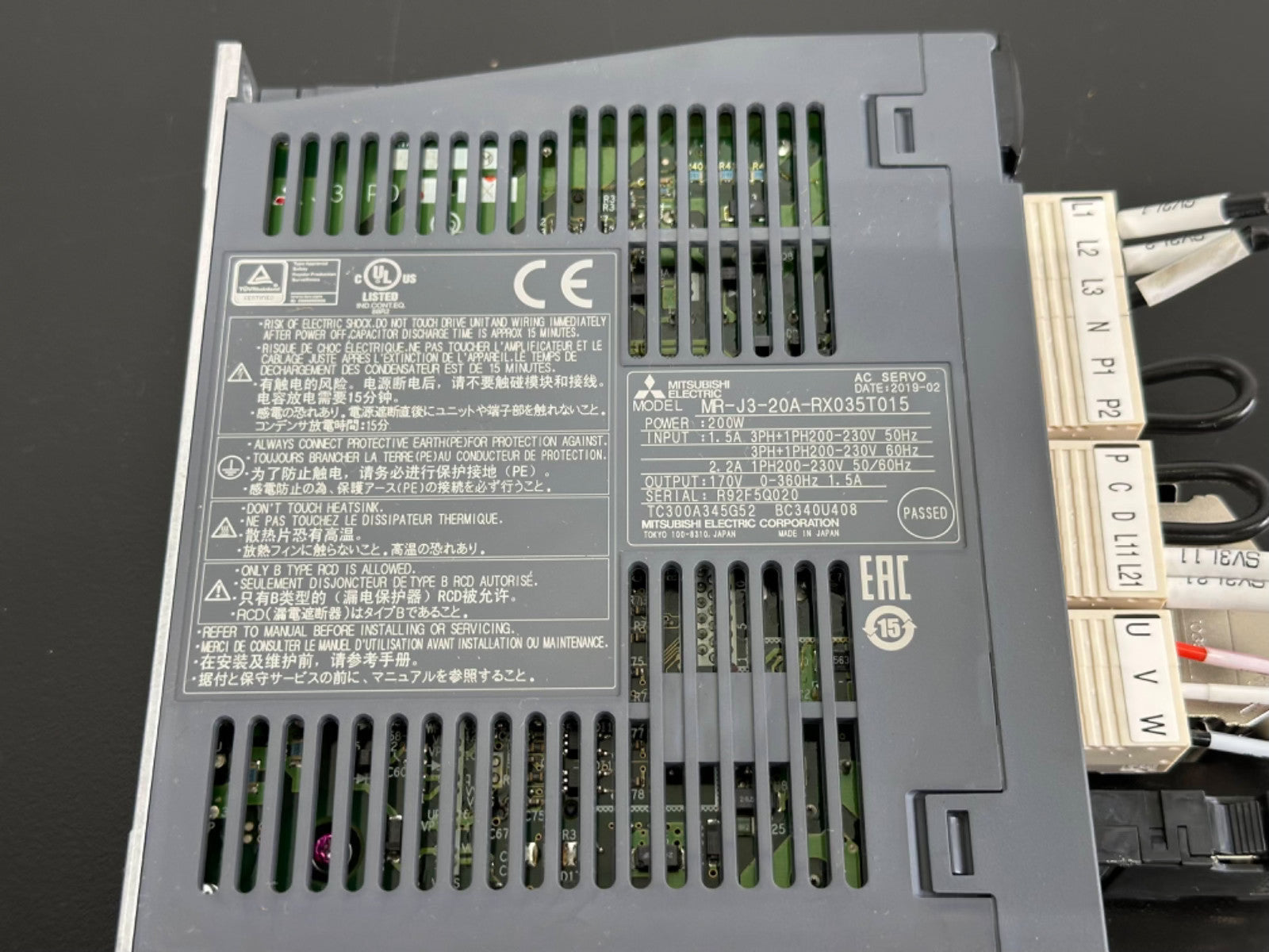 Mitsubishi Electric MR J3 20A RX035T015 AC Servo Drive 200W MR J3 Amplifier1