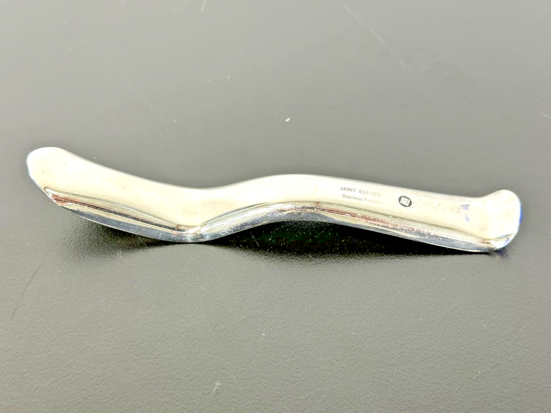 Jarit 838 270 University of Minnesota Dental Retractor 5.5in Stainless0