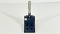 Newport Manual Vertical Translation Stage With SM25 Micrometer0