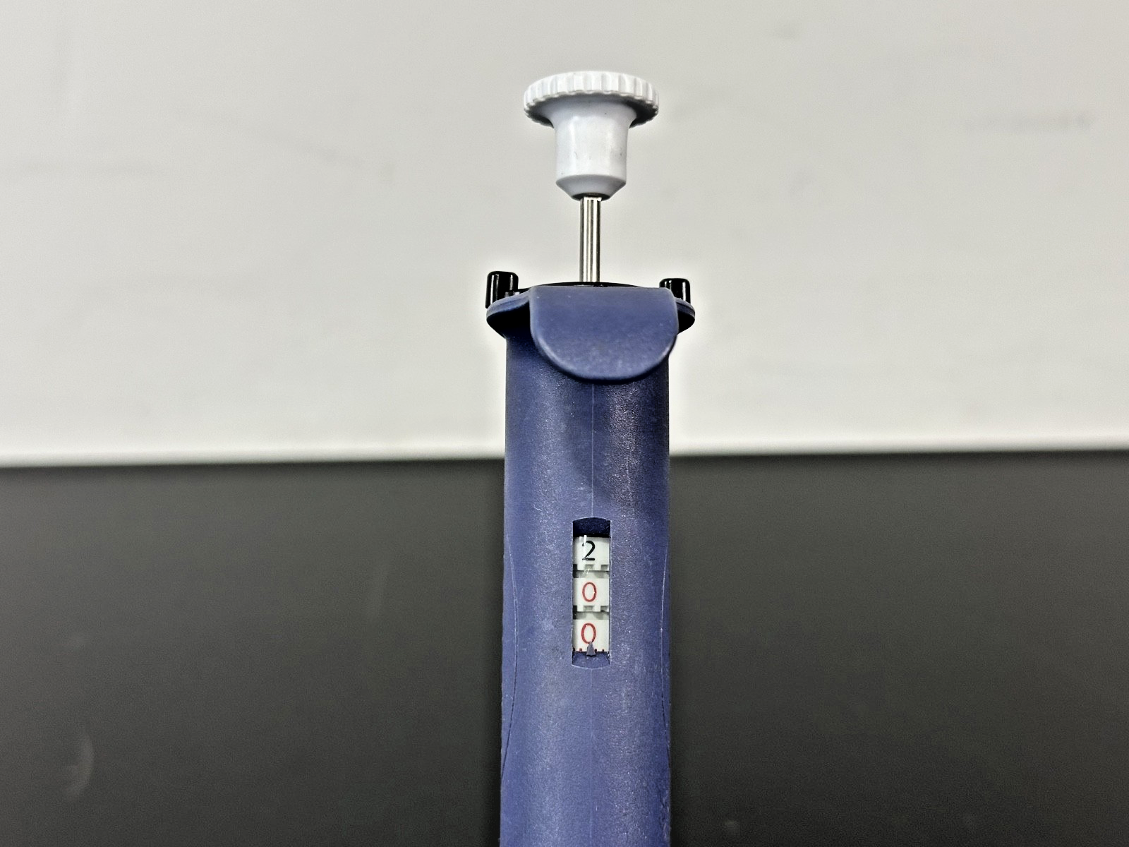 Rainin L 2 Classic Adjustable Single Channel Pipette 0.2 2µL3