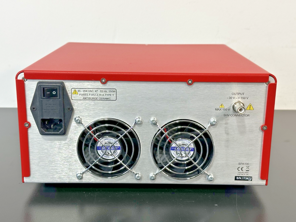 Thorlabs BPA100 High Voltage Piezo Amplifier  30V to +150V Powers On Working3