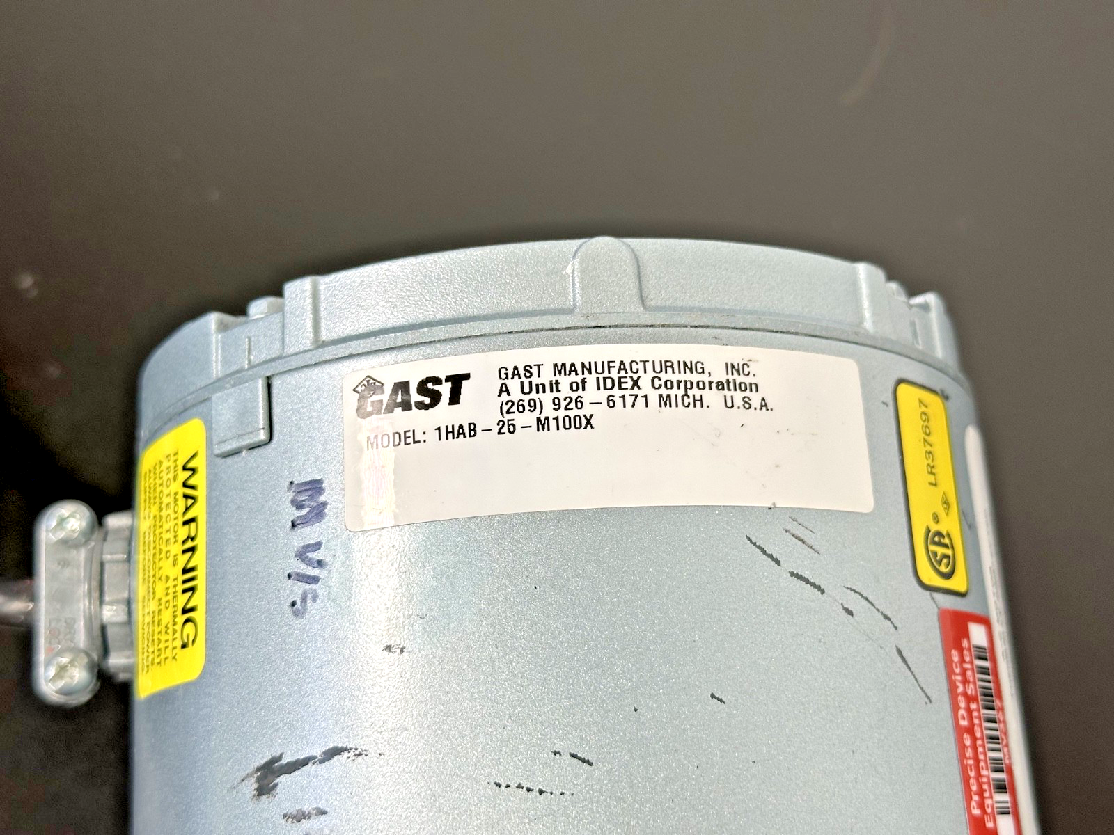 GAST 1HAB 25 M100X Oil Less Piston Compressor Vacuum Pump Gauges Tubing Working7