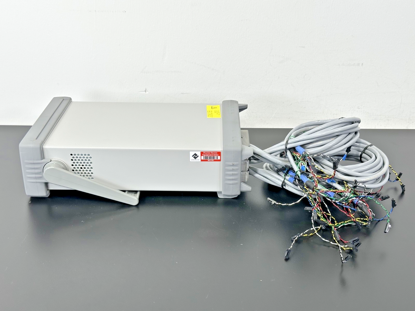 Keysight 34970A Data Acquisition Switch Unit w/ 3x 34901A Multiplexer Working7