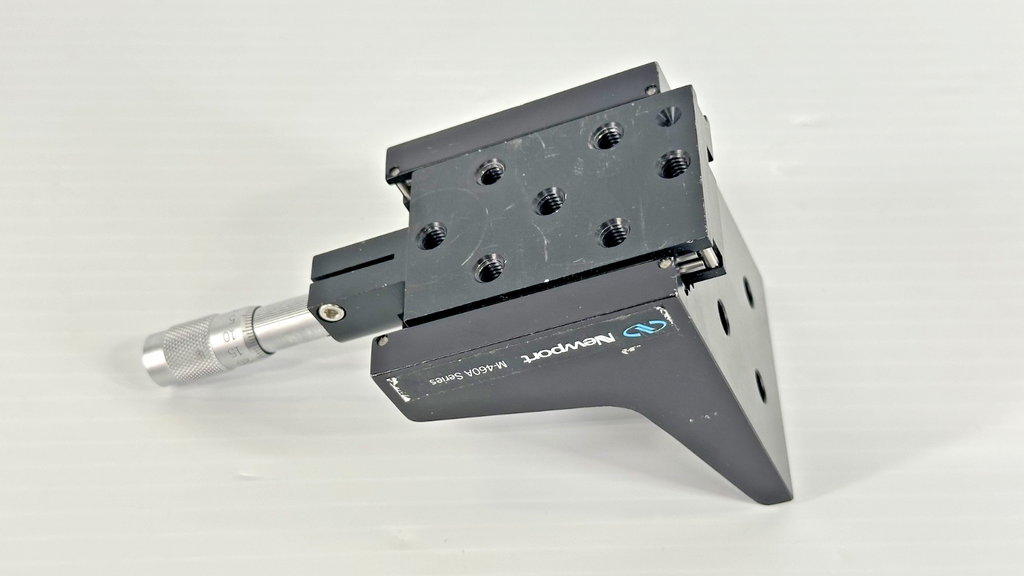 Newport M 460A Series Linear Translation Stage w/ SM 13 Micrometer1