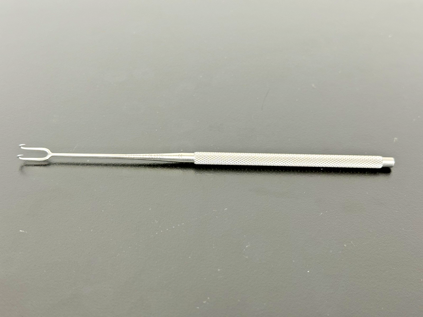 Aesculap OL623R Joseph 2 Prong Sharp Hook Retractor 6mm 6 1/4 Inch0