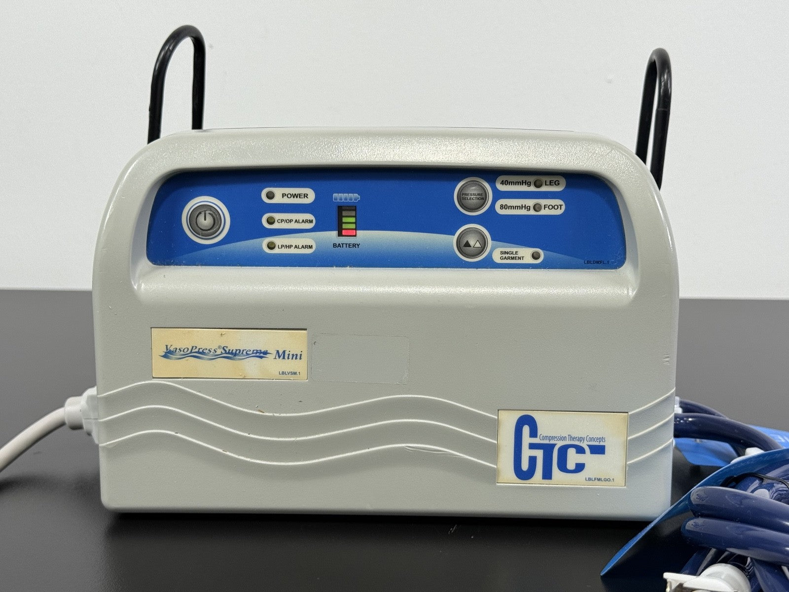 VasoPress Supreme Mini DVT Pump VP500DM Compression Therapy W/ Cord and Battery7
