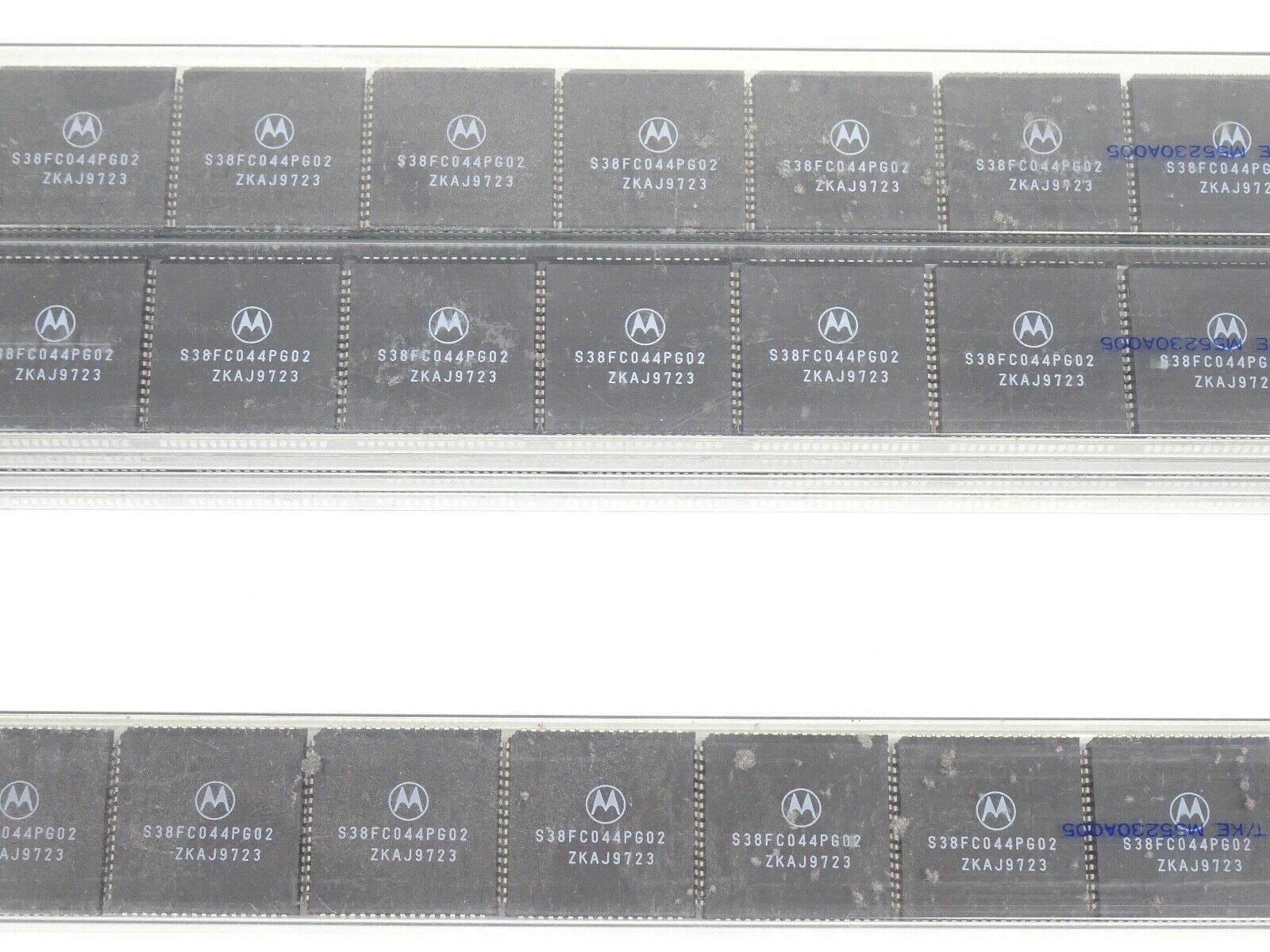 156x] Motorola S38FC044PG02 IC MicroChip Lot1