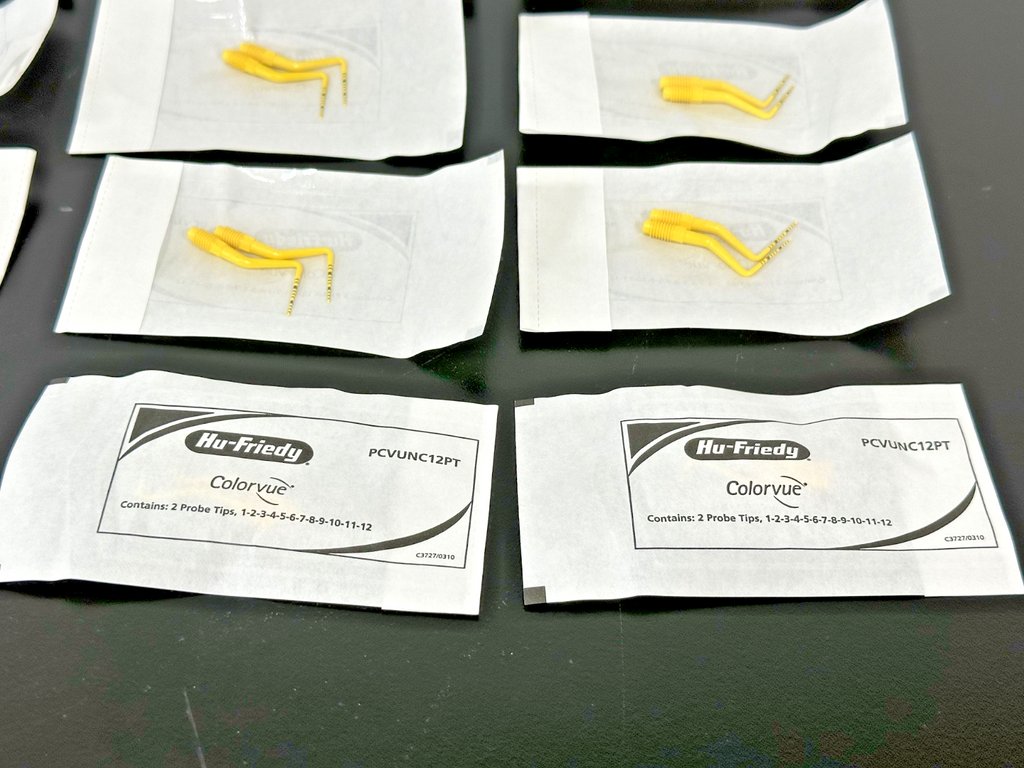 24 Hu Friedy Colorvue UNC12 1 12mm Tips PCVUNC12PT Sealed New Open Box1