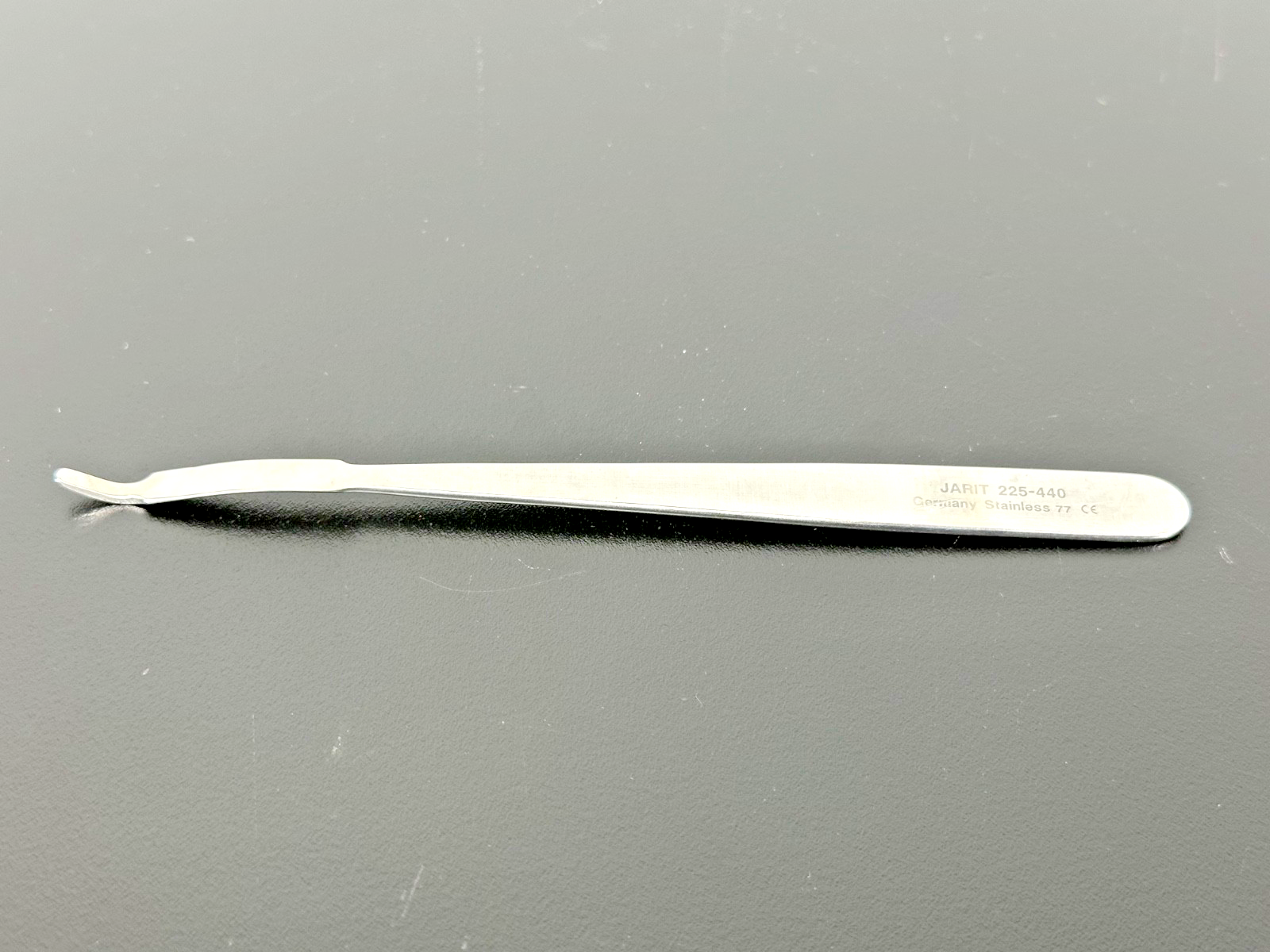 JARIT 225 440 Mini Hohmann Retractor 6mm 6.5" Stainless Steel0
