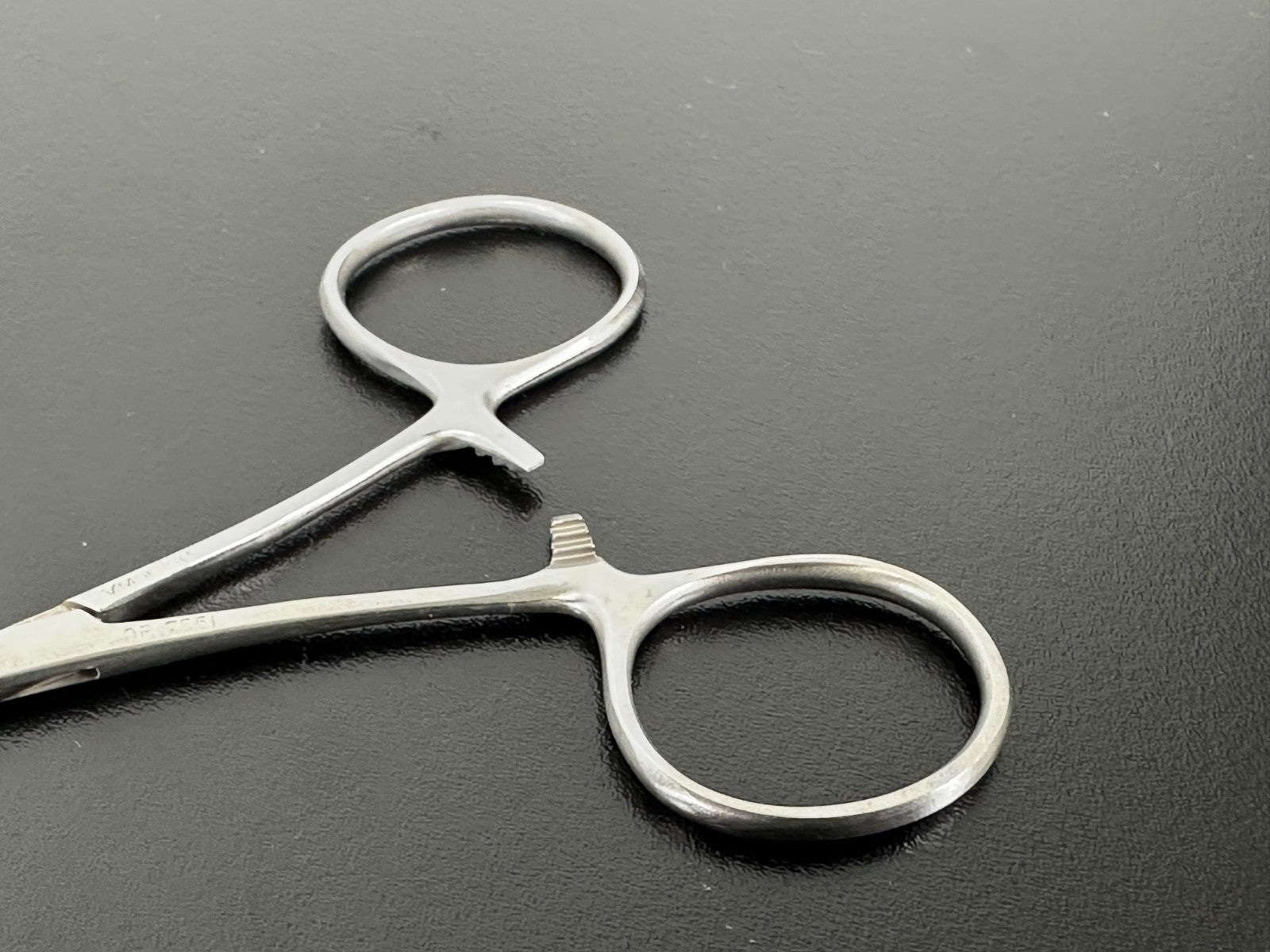 V. Mueller OP7531 Curved Mosquito Hemostat Forceps German Stainless1