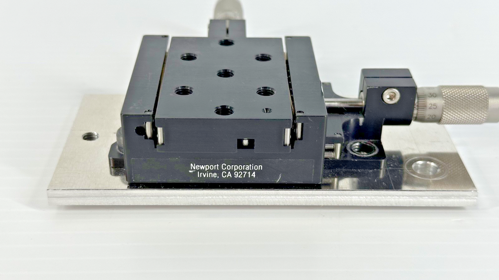 Newport M 460A XYZ 3 Axis Manual Linear Translation Stage w/ Micrometers2