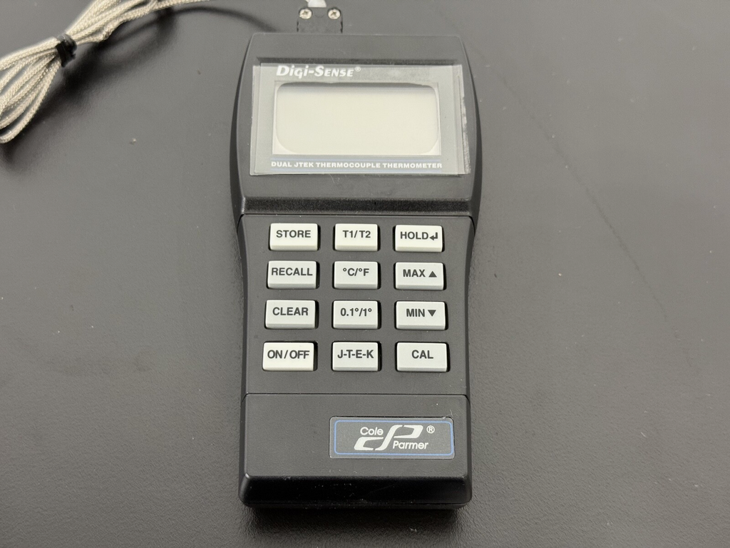 COLE PARMER DIGI SENSE MODEL 91100 40 THERMOCOUPLE THERMOMETER2