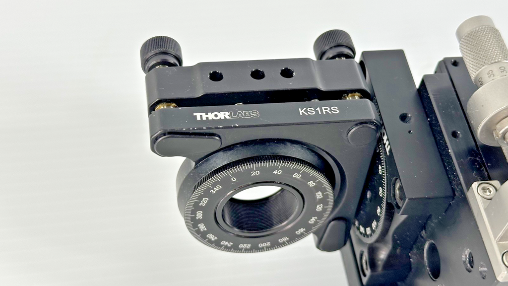 Thorlabs KS1RS Rotation Mount w/ Newport M 433 Multi Axis Stage Assembly2