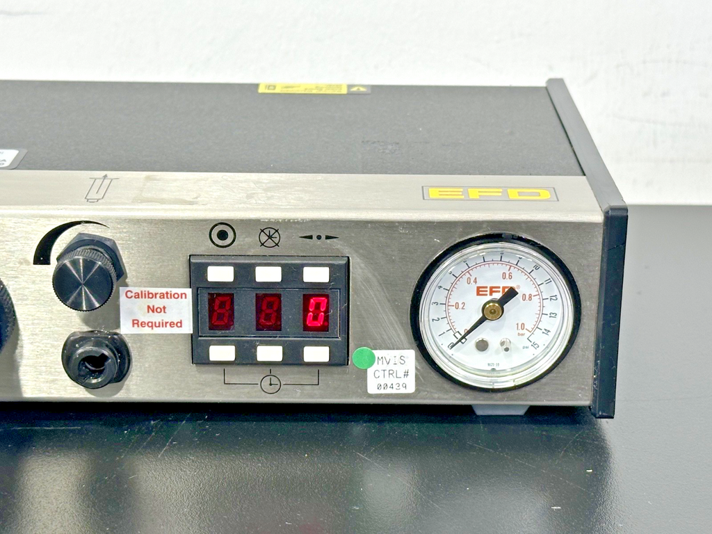 EFD 1500XL Precision Fluid Adhesive Dispenser Controller 0 100 PSI Working2