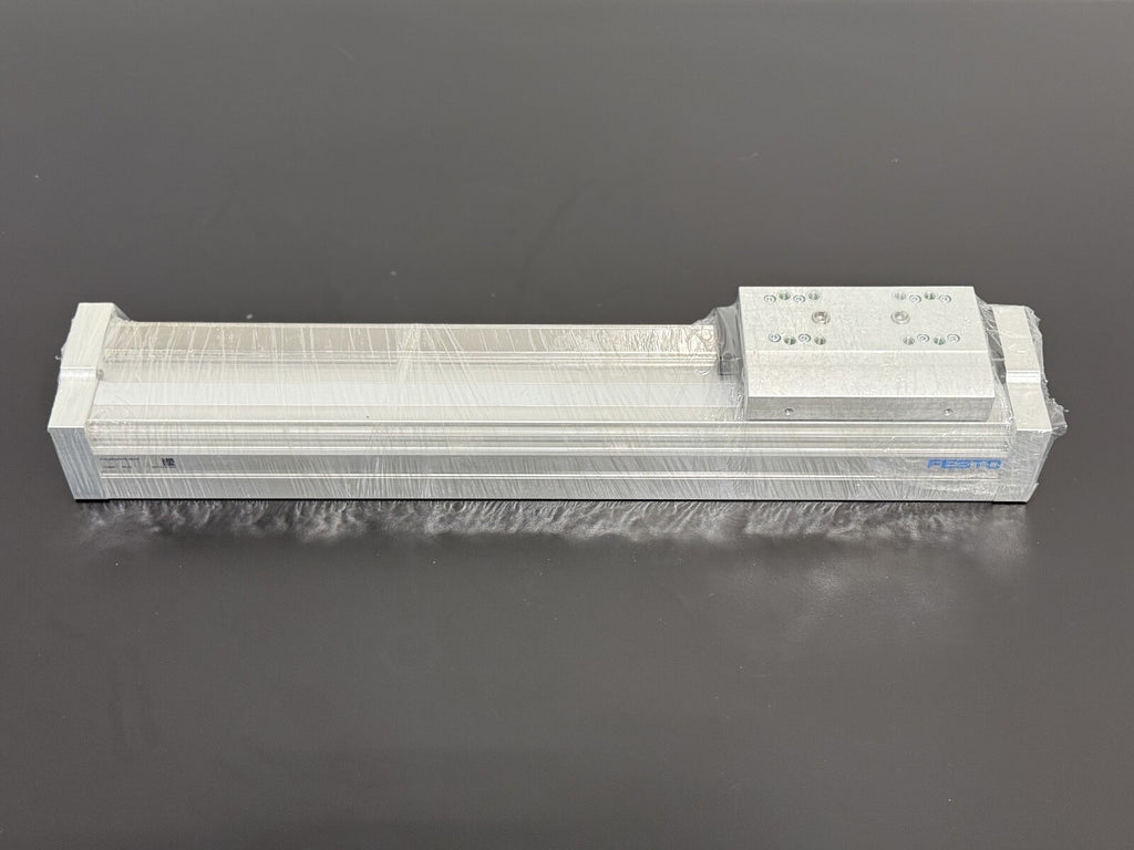 FESTO EGC 80 300 FA OH GP Belt driven Linear Acuator Ball Bearing0