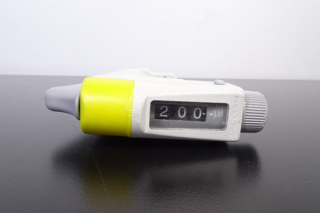 Transferpette 20 200 uL 8 Channel Pipette4