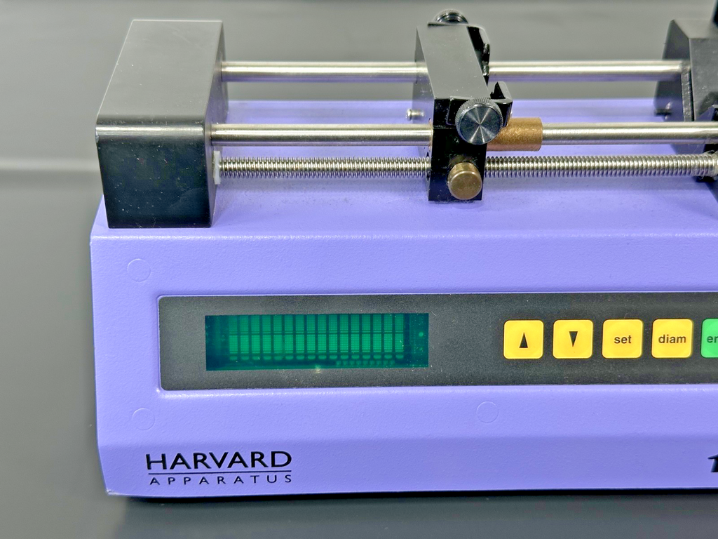 Harvard Apparatus 11 Plus Syringe Pump Model 70 2208 Infusion Pump Used Untested1